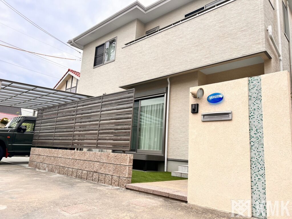 三重県 鈴鹿市 外構 外構工事 エクステリア カーポート 擁壁工事 土木工事 リフォーム 造園工事 お庭 ウッドデッキ