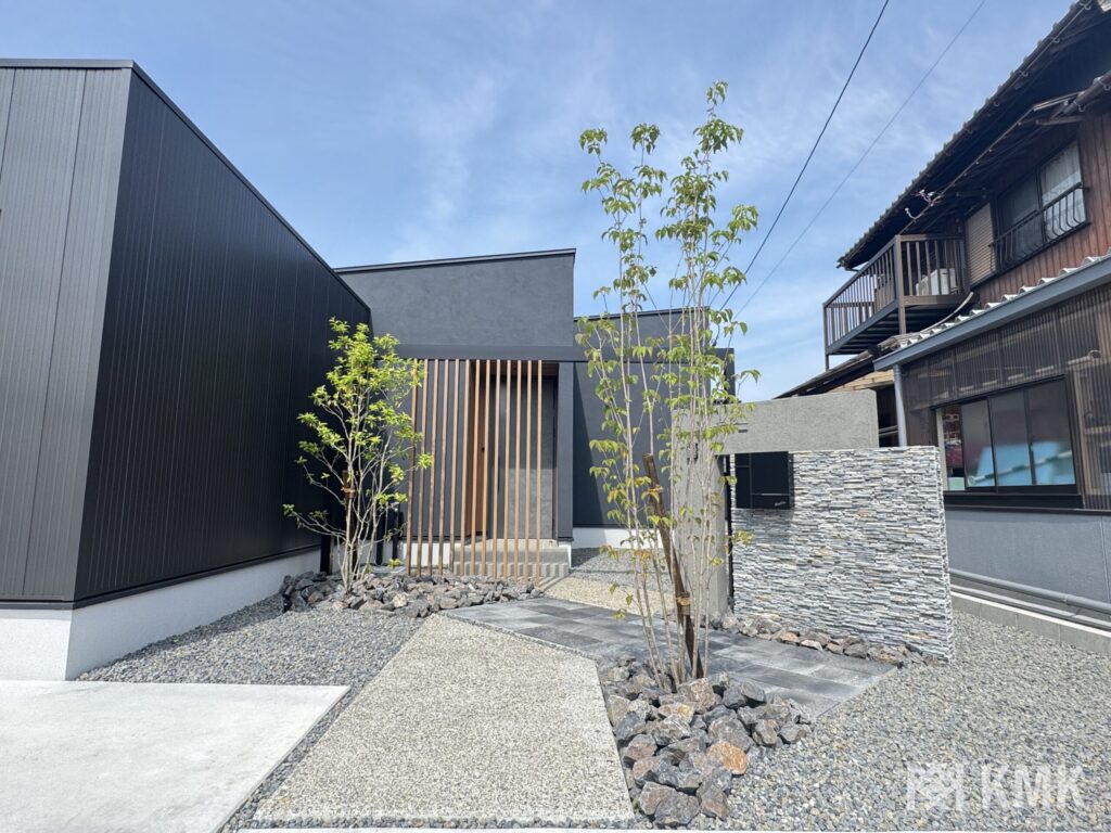 三重県 外構 外構工事 エクステリア カーポート 擁壁工事 土木工事 リフォーム 造園工事 お庭 ウッドデッキ