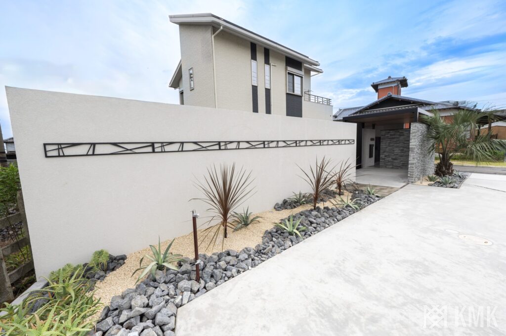 三重県 外構 外構工事 エクステリア カーポート 擁壁工事 土木工事 リフォーム 造園工事 お庭 ウッドデッキ